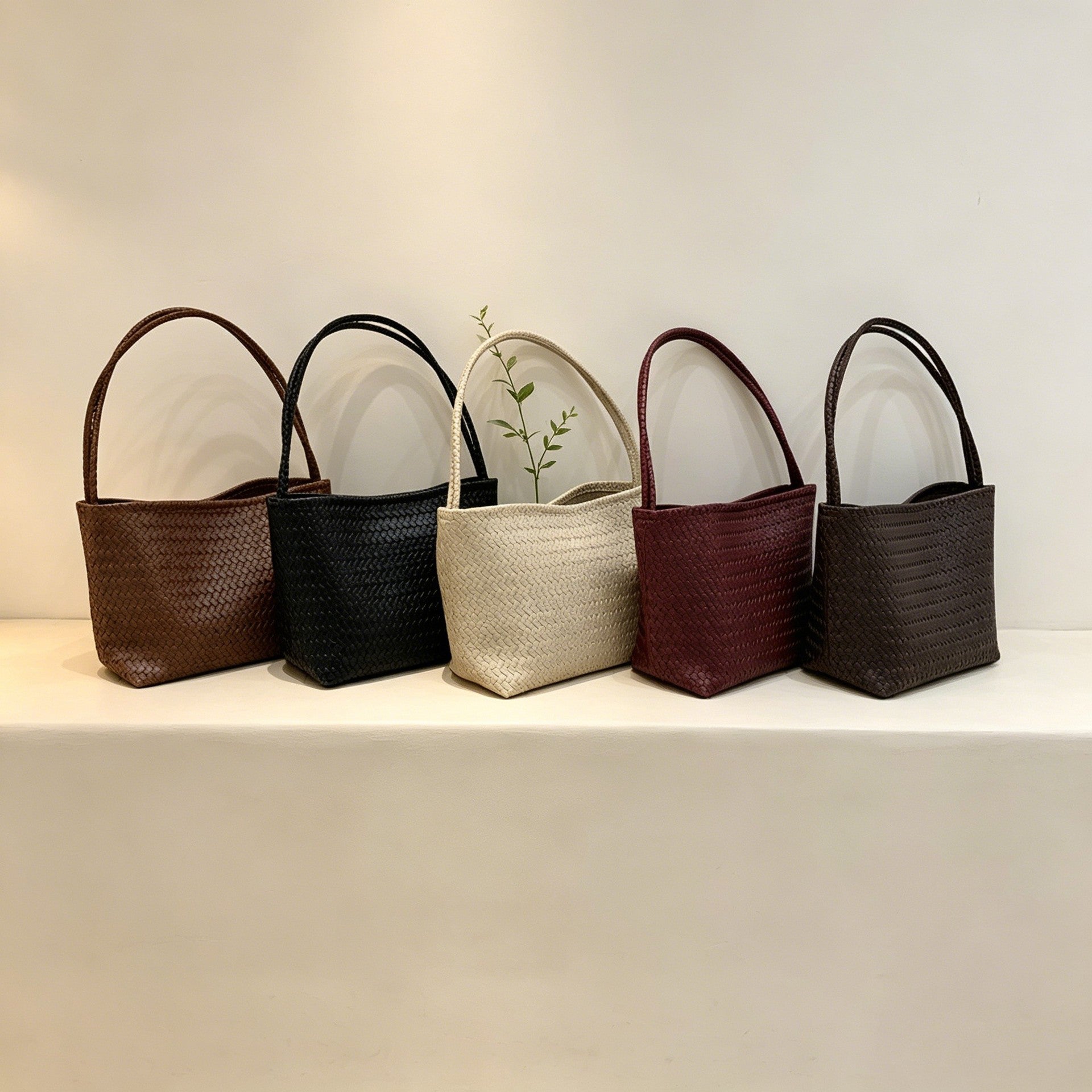 Vintage Woven-pattern Bucket Bag For Women With A Luxurious Feel
