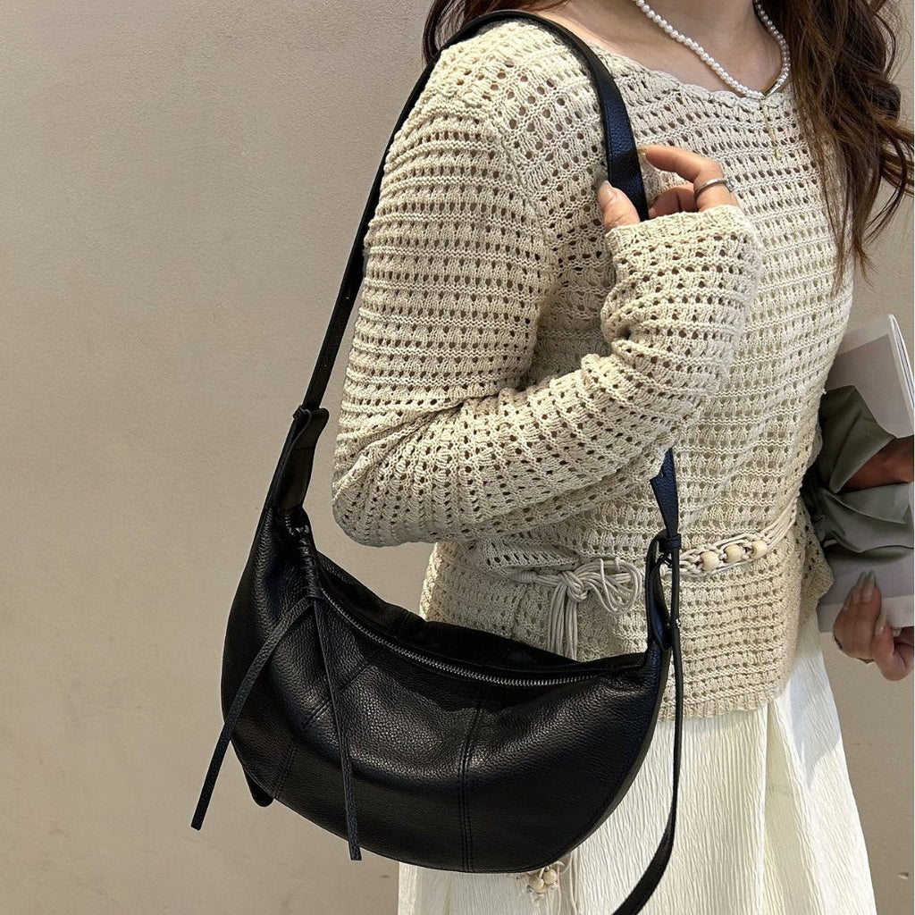 Top-grain Cowhide Crossbody Dumpling Bag, New Genuine Leather Niche Shoulder Bag, Practical For Commuting, Natural Textured Cowhide Crescent Bag