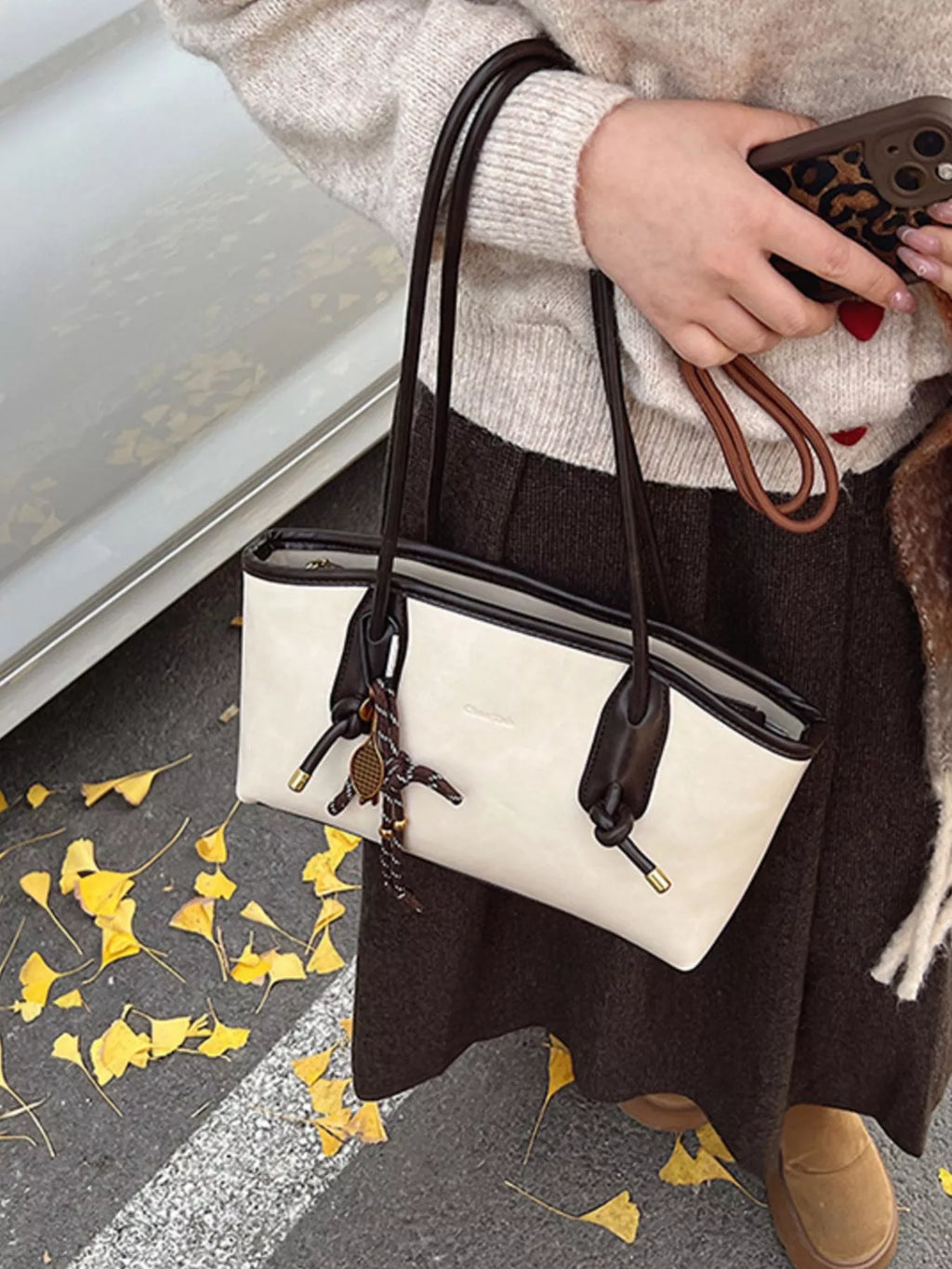 Vintage Style Leather Shoulder Bag