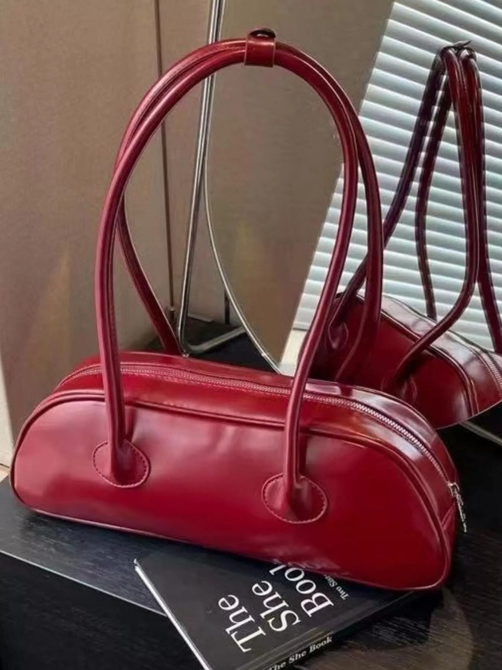 Retro Style Leather Shoulder Bag