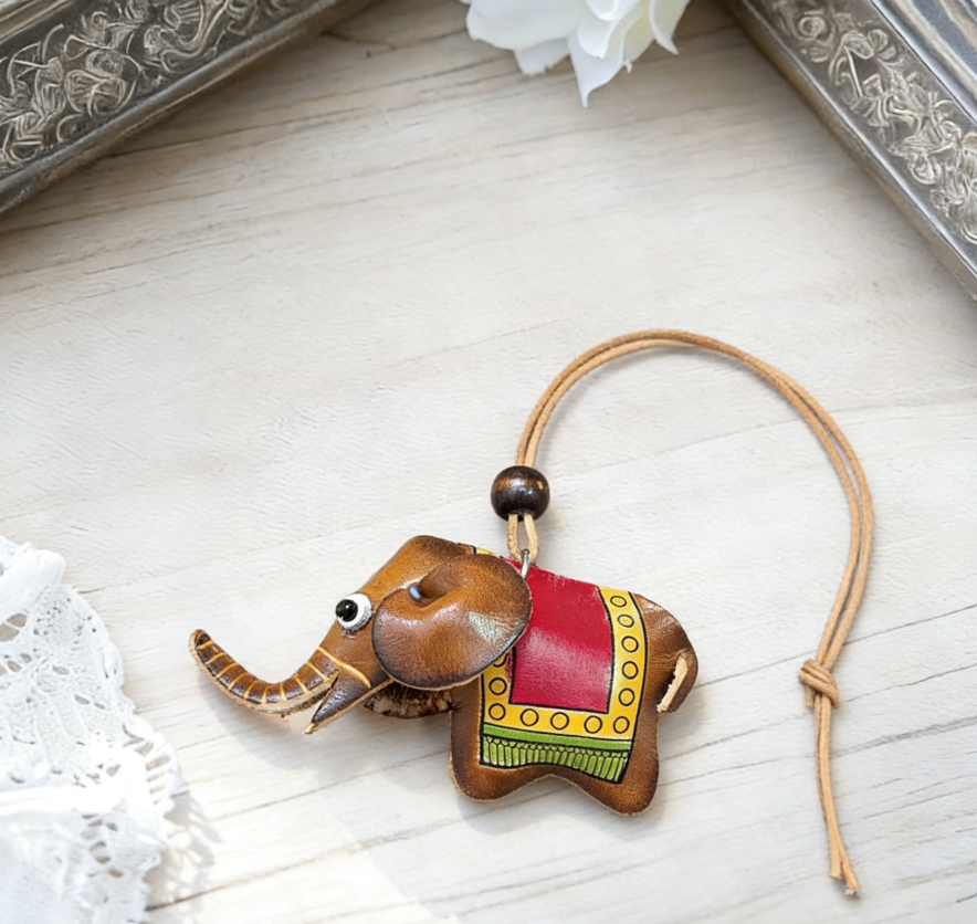 Cute Cartoon Elephant Leather Keychain