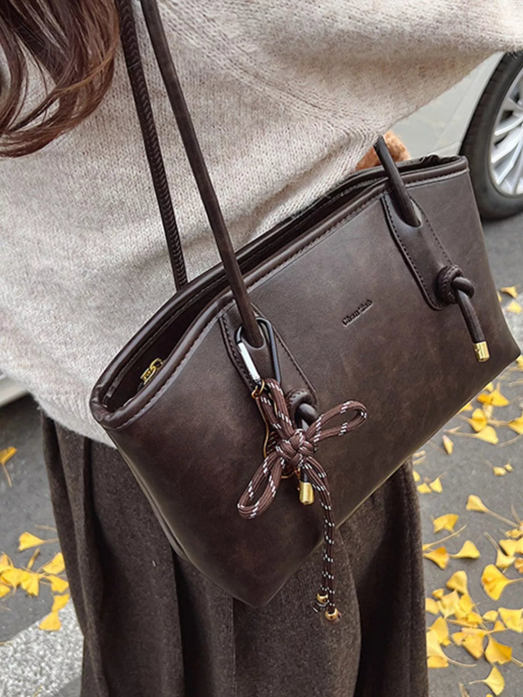 Vintage Style Leather Shoulder Bag
