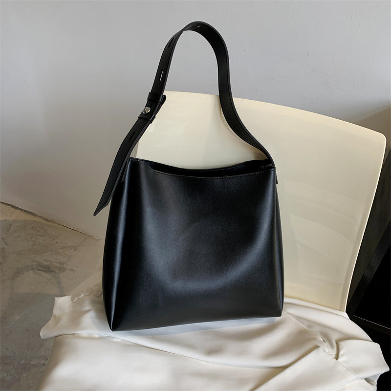 Womens Large-capacity Soft-leather Shoulder Bag