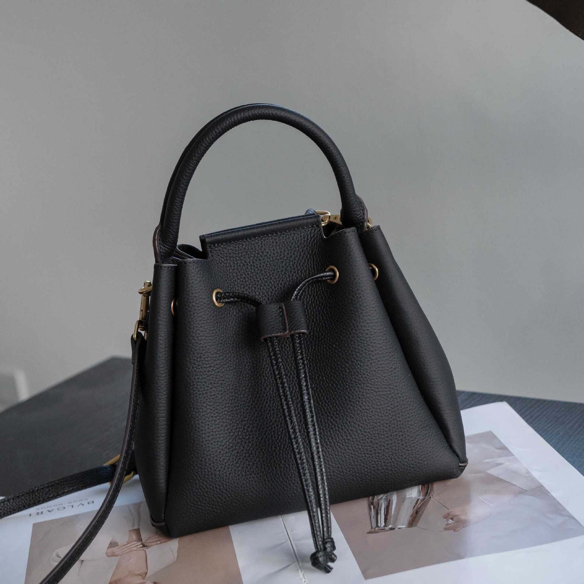 Cross-border TOGO Top-grain Leather Drawstring Bucket Bag For Women, 2026 New Large-capacity Versatile Genuine Leather Handbag