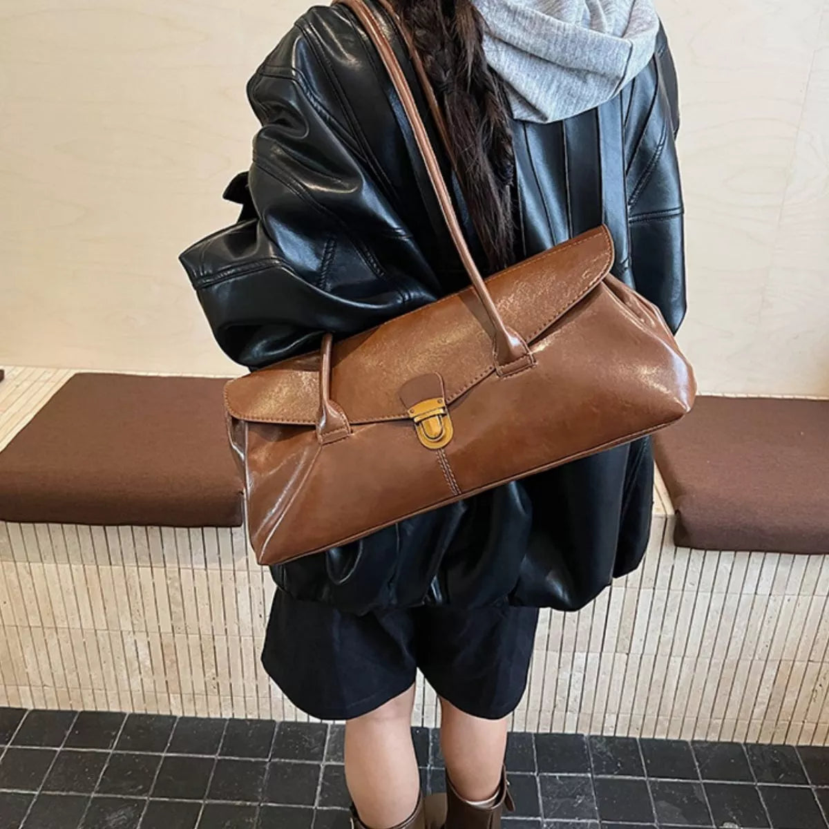 Vintage Style Leather Shoulder Bag